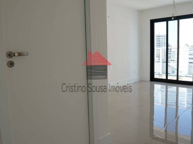 Apartamento para Venda em Fortaleza - 5